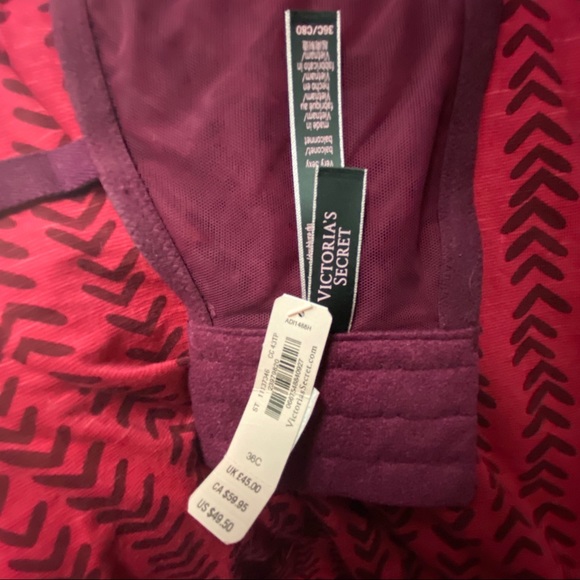 Victoria’s Secret Very Sexy Crimson Bra 36C - Picture 6 of 8